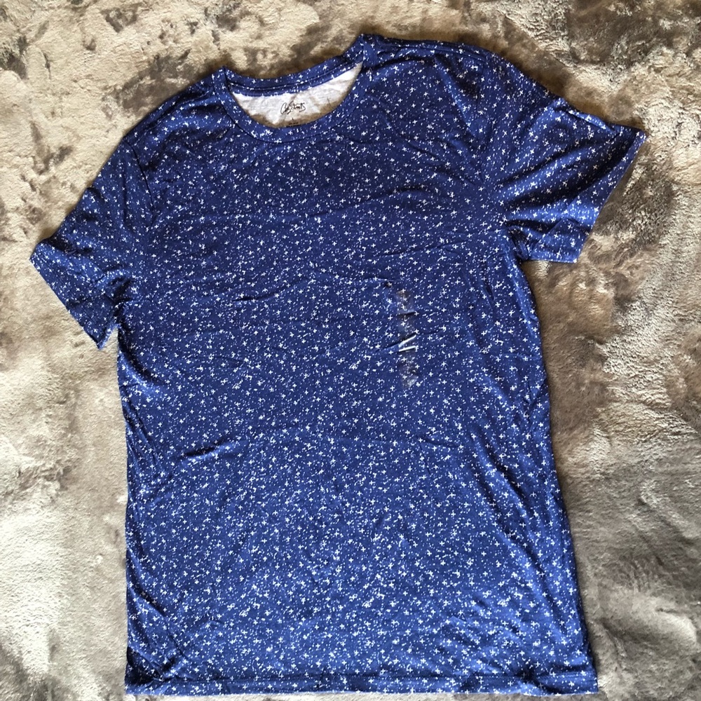 City Streets Men’s T shirt  SizeLarge BlueTwinkle